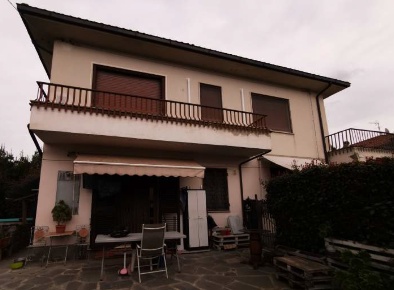 Foto Appartamento a San Giuliano Terme Pontasserchio, Pappiana di 98 m²