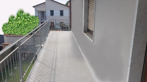 Foto Appartamento a Carrara Marina di Carrara di 110 m² con 5 locali