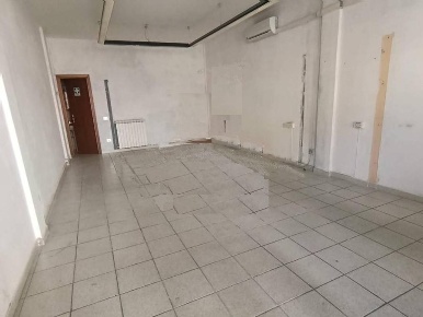 Foto Locale commerciale a Santa Croce sull'Arno Staffoli di 40 m²
