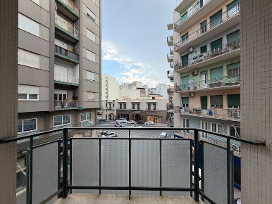 Foto Appartamento in corso gelone, Siracusa Gelone - Cadorna di 180 m²