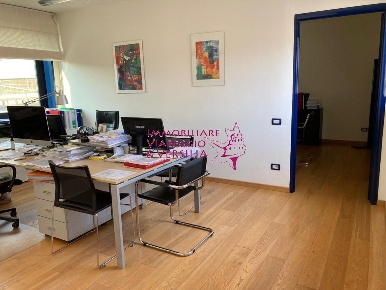 Foto Ufficio in via Coppino 100, Viareggio Darsena - Ex Campo di Aviazione