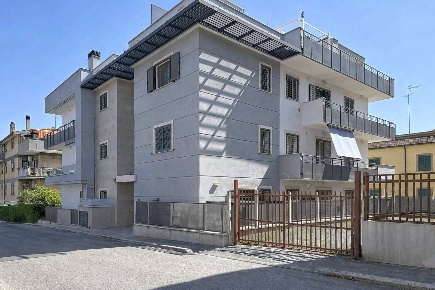 Foto Appartamento in Via Giuseppe di Vittorio 54, Monterotondo Centro