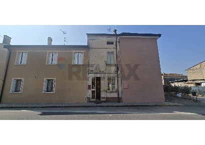 Foto Casa indipendente in Strada San Fermo 4, Piubega San Fermo di 235 m²