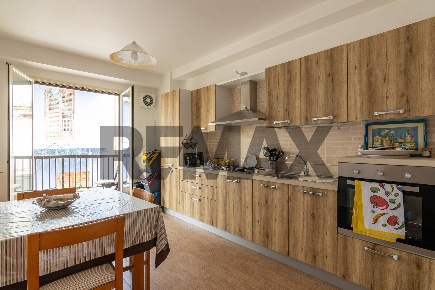 Foto Casa indipendente in Via Domicolo 19A, Vittoria Scoglitti di 123 m²