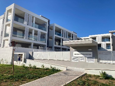 Foto Appartamento a Fano di 104 m² con 5 locali in vendita