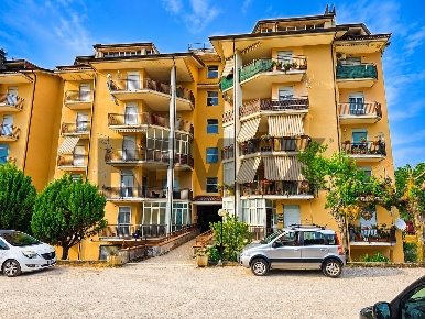 Foto Appartamento in via S. Nicola 85, Pietramelara di 145 m² con 5 locali