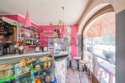 Foto Bar in Viale Della Repubblica 90, Casalmaggiore Centro di 90 m²