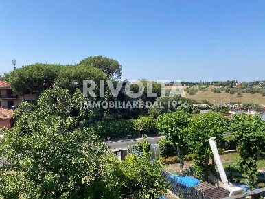 Foto Appartamento in Via Cassia, Roma La Storta di 96 m² con 3 locali