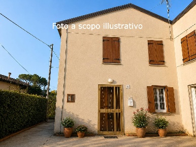 Foto Case semi ndipendenti in Via Canalazzi, Ferrara Baura - Correggio