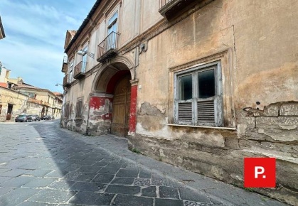 Foto Casa indipendente in Via Roma 19, Santa Maria Capua Vetere di 830 m²