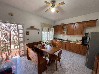 Foto Villa a schiera in strada valletta, Latina Acciarella di 88 m²