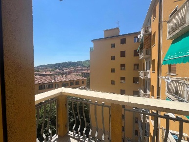 Foto Appartamento a Bologna Saragozza fuori Porta di 63 m² con 3 locali