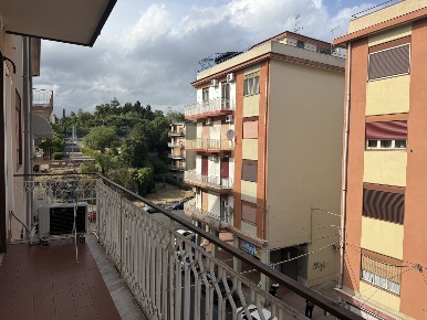 Foto Appartamento in Corso San Vito 71, Mascalucia Centro di 124 m²