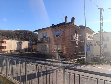 Foto Appartamento a Borgo Val di Taro in vendita