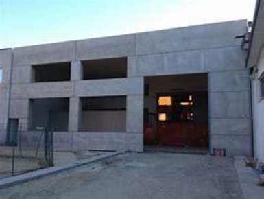 Foto Capannone industriale in Strada Statale 1, Carrara Avenza di 1000 m²