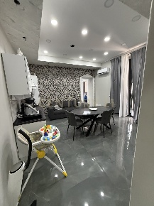 Foto Appartamento in Via Domenico Tempio 30, Catania di 80 m² in vendita