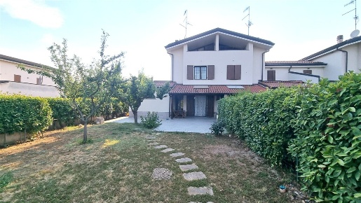 Foto Villa a schiera in Via Ottavio Pattacini 7, Parma San Pancrazio