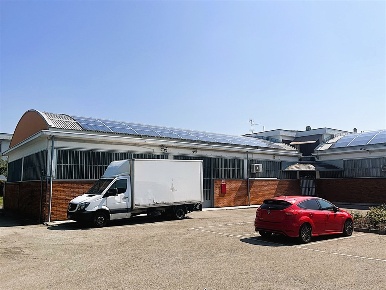 Foto Capannone industriale in via Europa, Concorezzo Centro di 744 m²