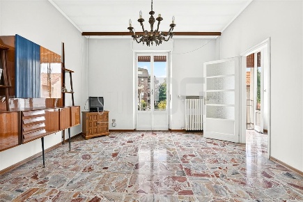 Foto Case semi ndipendenti in Via Bainsizza, Limbiate Centro di 140 m²