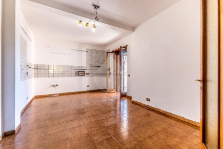 Foto Appartamento in Lucio Sergio Catilina, Pomezia di 110 m² con 4 locali