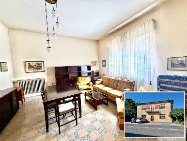 Foto Casa indipendente in via Reale, Alfonsine Centro di 226 m² in vendita