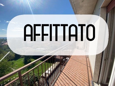 Foto Appartamento in Vicolo Amabile, Gazzada Schianno Centro di 75 m²