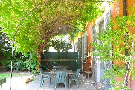Foto Casa indipendente in Corso Archinti, Lodi Centro Storico di 230 m²