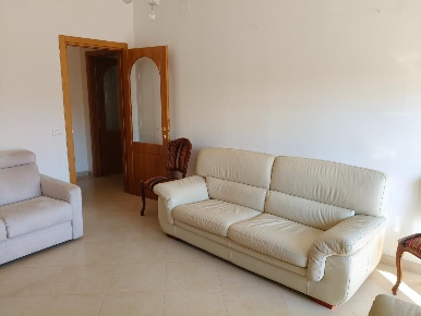 Foto Appartamento a Massa Centro di 120 m² con 4 locali in vendita