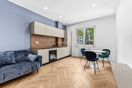 Foto Appartamento in Via Cenisio 14, Milano Cenisio di 68 m² con 3 locali