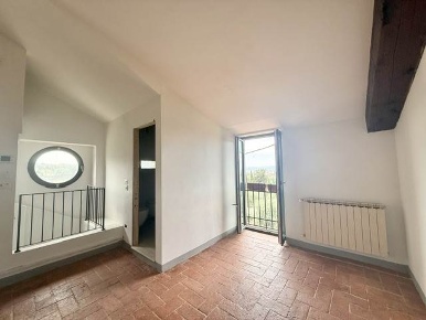 Foto Appartamento a Firenze Soffiano di 120 m² con 4 locali in affitto