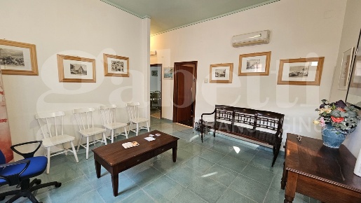 Foto Ufficio a Capoliveri Centro di 80 m² con 3 locali in vendita