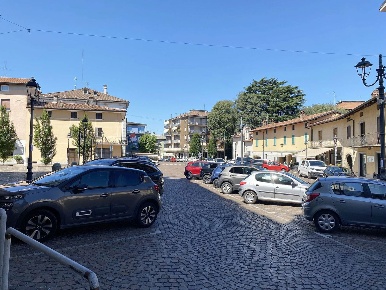 Foto Ufficio in PIAVE, Osio Sotto di 110 m² con 4 locali in vendita