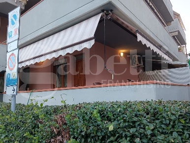 Foto Appartamento a Porto Azzurro di 80 m² con 3 locali in vendita