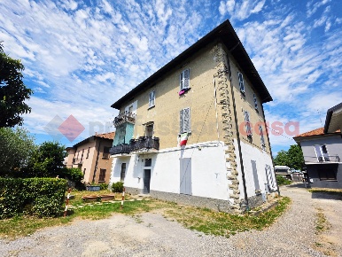Foto Appartamento in Via Cesura 12, Vertemate con Minoprio di 70 m²