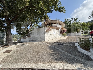 Foto Appartamento in Via parco le torricelle -, Falconara Albanese di 88 m²