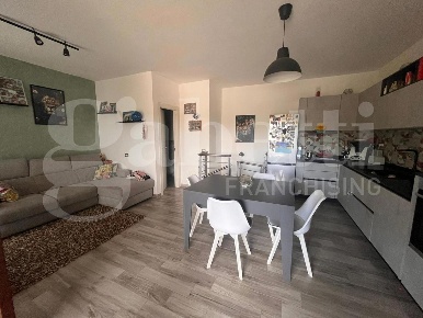 Foto Appartamento a Porto Azzurro di 60 m² con 3 locali in vendita