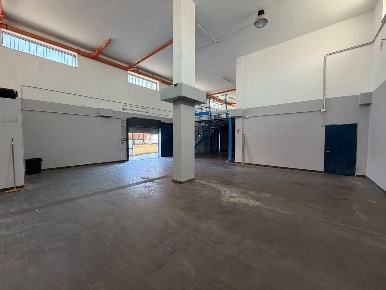 Foto Capannone industriale in Via PANTELLERIA 60, Casoria Arpino di 650 m²
