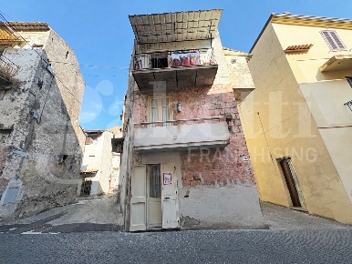 Foto Casa indipendente in Santa Maria dell'Agnena, Vitulazio di 100 m²
