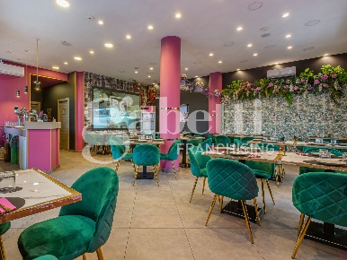 Foto Ristorante in Via Padre Sossio del Prete 13, Frattamaggiore di 95 m²