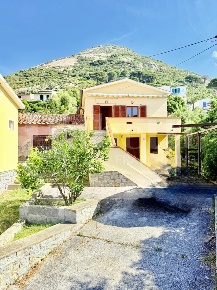 Foto Appartamento a Marciana Pomonte di 220 m² in vendita