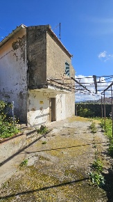 Foto Rustico a Marciana Centro di 75 m² con 3 locali in vendita