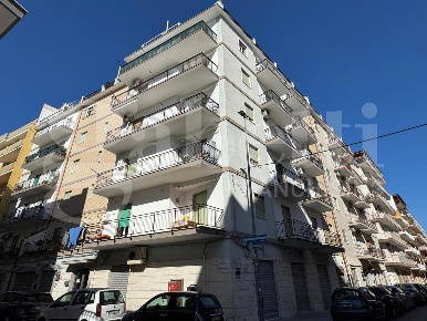 Foto Appartamento in FELICE CAVALLOTTI, Bitonto Centro di 130 m² in vendita