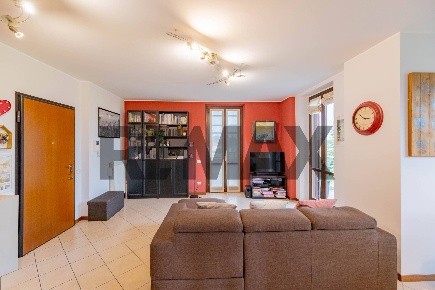 Foto Appartamento in via carlo calvi 61a, Cerro Maggiore Cantalupo di 92 m²