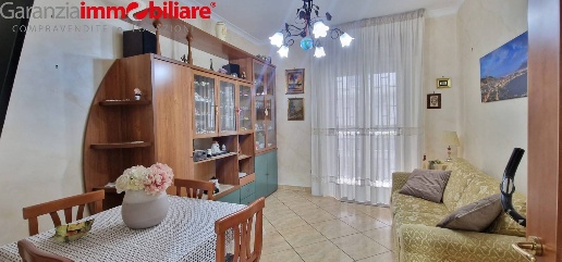 Foto Appartamento in Via Abate Minichini, Napoli San Carlo All'Arena