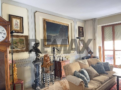 Foto Appartamento in Viale della pace 3, Sassuolo Centro di 205 m²