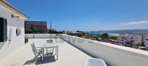 Foto Appartamento in Via Raffaele Zaffarano 5, Vieste Centro di 53 m²