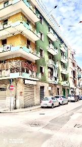 Foto Locale commerciale in Via dei Mille 79, Bari San Pasquale di 40 m²