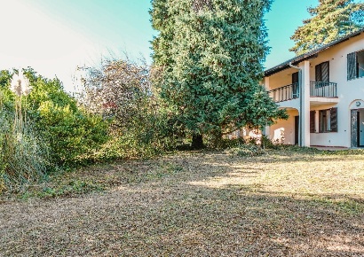 Foto Casa indipendente in VIA BONICALZA 35, Cassano Magnago di 500 m²