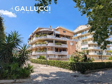 Foto Appartamento in Viale Primo Vere 116, Pescara San Silvestro Spiaggia