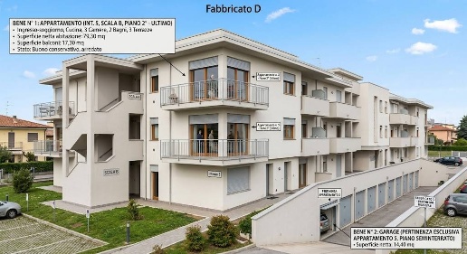 Foto Duplex in via falcone, Pisa Centro di 90 m² con 6 locali in vendita